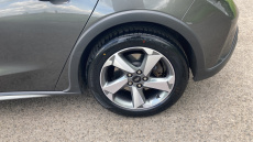 Ford Focus 1.0 EcoBoost 125 Active 5dr Petrol Hatchback